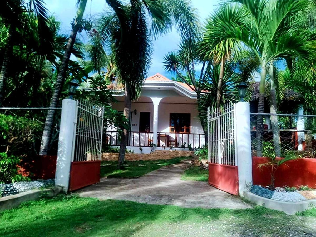 Palmera Palma Private 1-Br Bungalow In Moalboal Kültér fotó