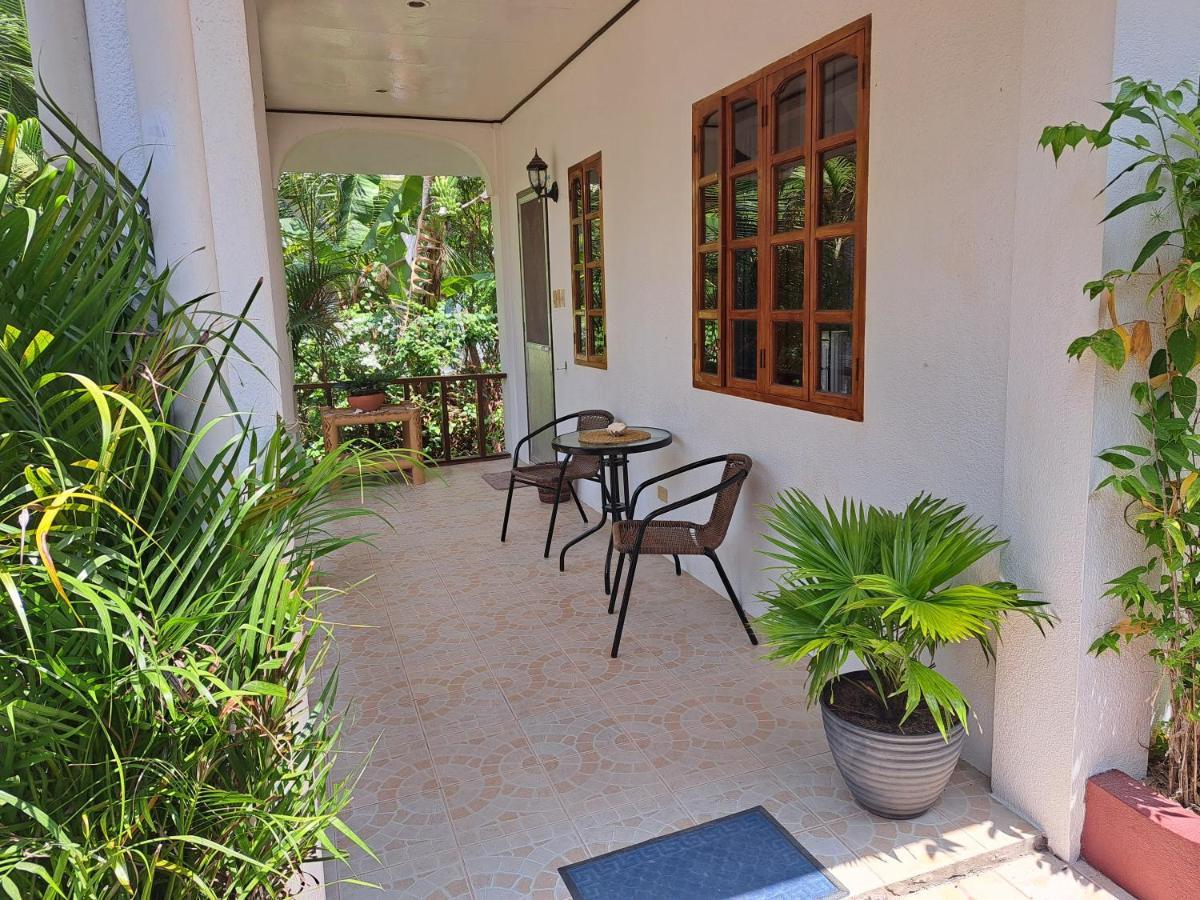 Palmera Palma Private 1-Br Bungalow In Moalboal Kültér fotó