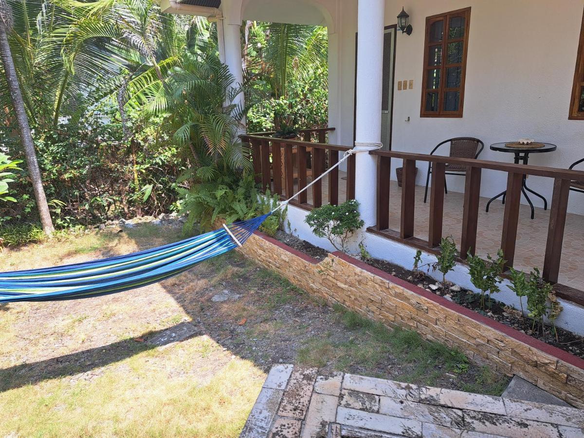 Palmera Palma Private 1-Br Bungalow In Moalboal Kültér fotó